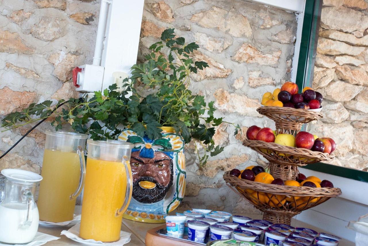 I Dammusi Di Borgo Cala Creta LMP Exterior foto
